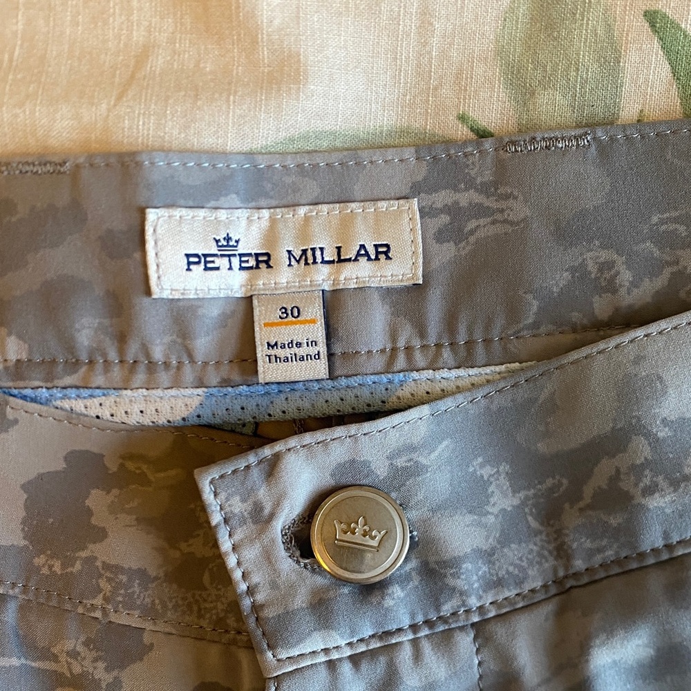 Peter Millar Gray and Tan Camouflage Shorts - Picture 3 of 7